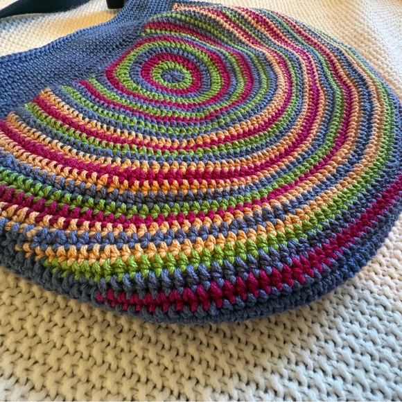 💙Handknit Multicolor Crochet Crossbody Bag Handmade in Vancouver Island - Picture 6 of 13
